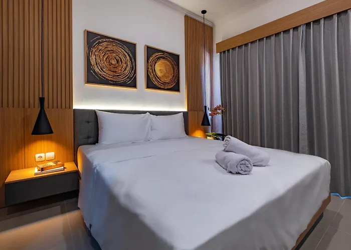 Taman * Seminyak (Bali)